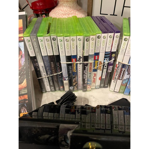 Xbox 360 S BUNDLE + 24 games & accessories - Picture 6 of 12